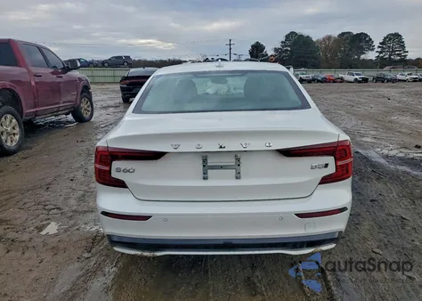 2024 Volvo S60 Core z USA, uszkodzony, nr VIN 7JRL12TK3RG320499